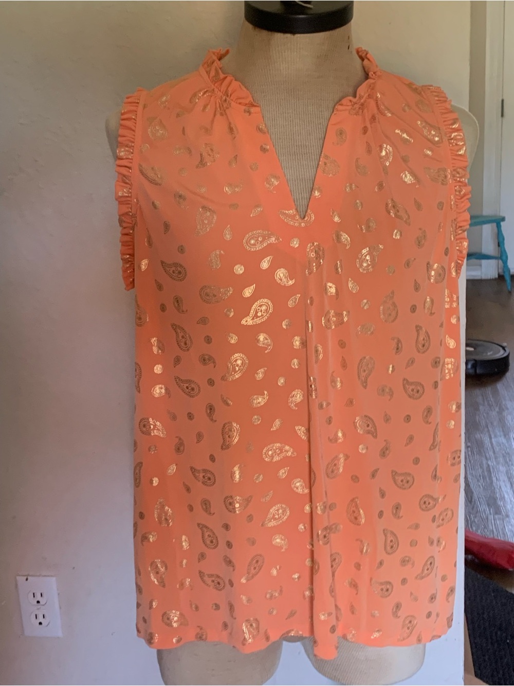 Michael Kors women's size 2X Orange/Gold Paisley NWOT Ruffled Tank Top